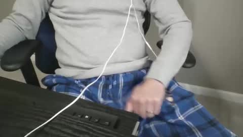 milwaukeebadger24 online show from 04-08-26, 12:27