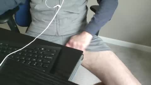 milwaukeebadger24 online show from 04-29-26, 05:30