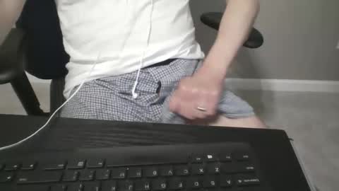 Snapshot of milwaukeebadger24 chatting on 05-12-26, 10:23 milwaukeebadger24 online show from 05-12-26, 10:23