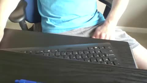 Snapshot of milwaukeebadger24 chatting on 05-31-26, 03:08 milwaukeebadger24 online show from 05-31-26, 03:08