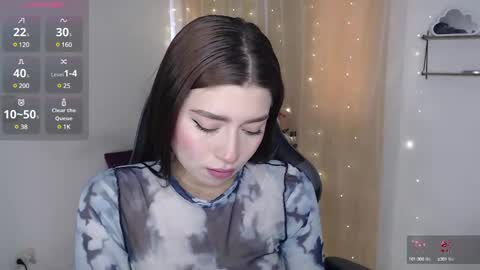 Snapshot of mily_thomson_b chatting on 02-12-25, 05:05 Mily online show from 02-12-25, 05:05