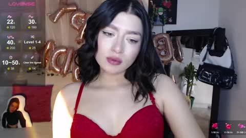 Snapshot of mily_thomson_b chatting on 09-13-25, 11:15 Mily online show from 09-13-25, 11:15