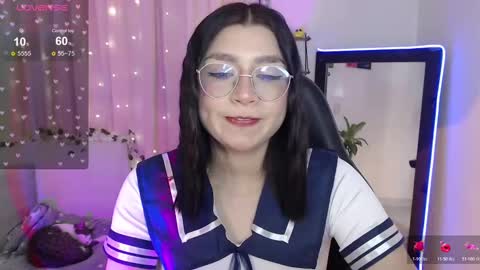 Snapshot of mily_thomson_b chatting on 11-06-25, 09:15 Mily online show from 11-06-25, 09:15