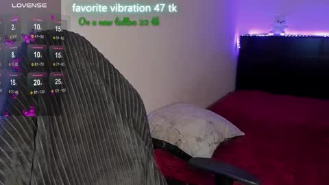 Emily online show from 09-19-25, 07:36