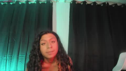 Snapshot of milyferrer chatting on 05-06-26, 08:30 Mily online show from 05-06-26, 08:30