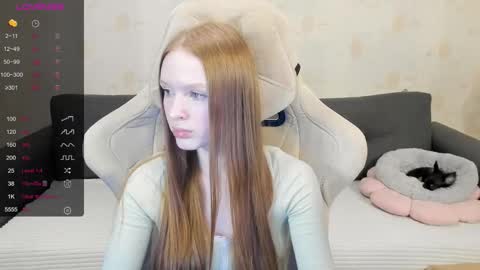 Milena and Jasper online show from 09-28-25, 02:55