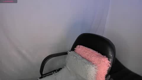 Mily  online show from 02-21-25, 11:55