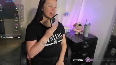 Snapshot of milysauria_ chatting on 04-29-26, 01:59 Mily online show from 04-29-26, 01:59