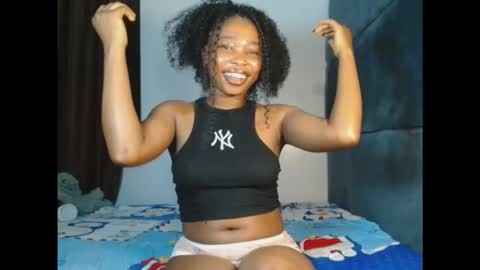 mimi online show from 11-26-25, 10:55