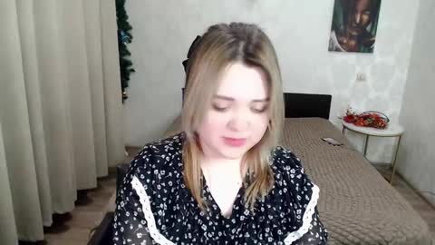 mimimishel_69 online show from 03-05-25, 12:27