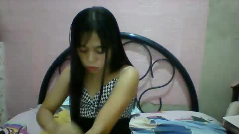 Snapshot of mimiyolove chatting on 02-04-25, 10:00 mimiyolove online show from 02-04-25, 10:00