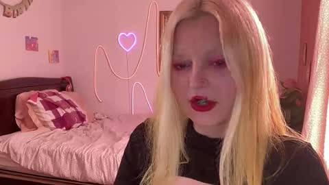 Snapshot of mimsymarlo chatting on 02-17-25, 06:59 mimsymarlo online show from 02-17-25, 06:59