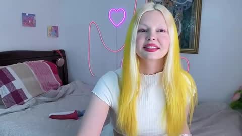 Snapshot of mimsymarlo chatting on 03-08-25, 06:58 mimsymarlo online show from 03-08-25, 06:58