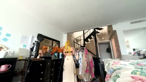 Snapshot of mimsymarlo chatting on 04-13-26, 05:07 mimsymarlo online show from 04-13-26, 05:07