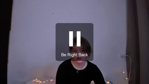 hi Im Mina  online show from 01-05-25, 04:25