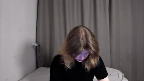 hi Im Mina  online show from 01-14-25, 02:08