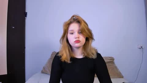 hi Im Mina  online show from 09-24-25, 11:46