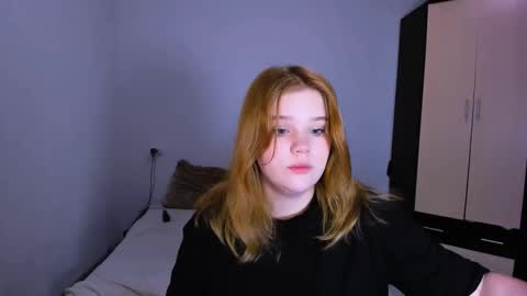 hi Im Mina  online show from 12-20-25, 01:45