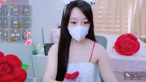 mina_68 online show from 10-28-25, 02:59