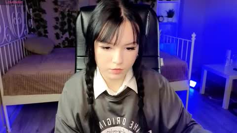 Snapshot of mina_yoon chatting on 10-20-25, 10:38 Mina online show from 10-20-25, 10:38