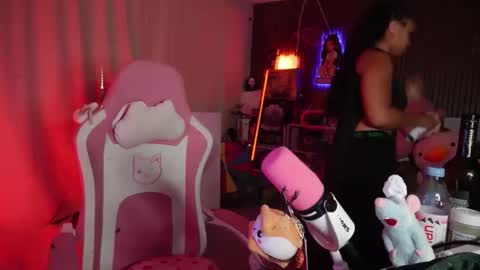  MINA  online show from 04-15-26, 07:58