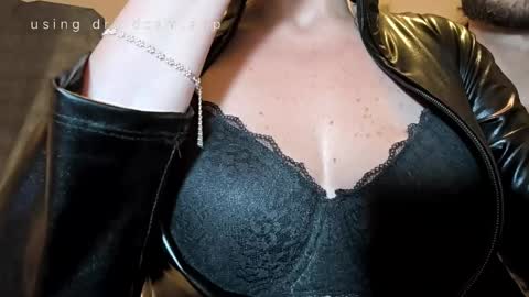 Snapshot of minamask chatting on 03-08-26, 08:45 MinaMask online show from 03-08-26, 08:45