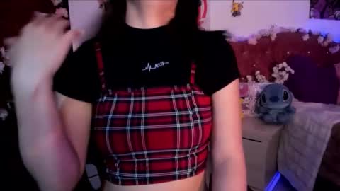 Snapshot of minami_nakamura chatting on 11-02-25, 09:44 minami_nakamura online show from 11-02-25, 09:44