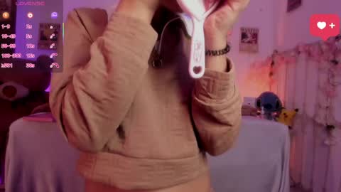 Snapshot of minami_nakamura chatting on 04-30-26, 01:12 minami_nakamura online show from 04-30-26, 01:12