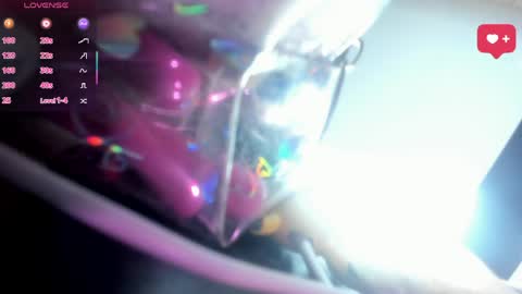 Snapshot of minami_nakamura chatting on 05-08-26, 02:28 minami_nakamura online show from 05-08-26, 02:28