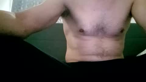 Snapshot of minaquerida chatting on 05-23-26, 01:37 Ll online show from 05-23-26, 01:37