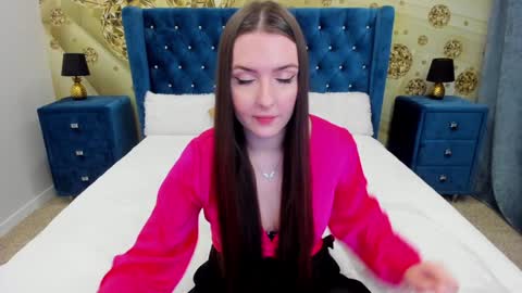 Snapshot of minchelskatrina chatting on 12-16-24, 12:16 minchelskatrina online show from 12-16-24, 12:16