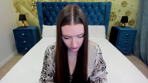 Snapshot of minchelskatrina chatting on 01-02-25, 10:16 minchelskatrina online show from 01-02-25, 10:16