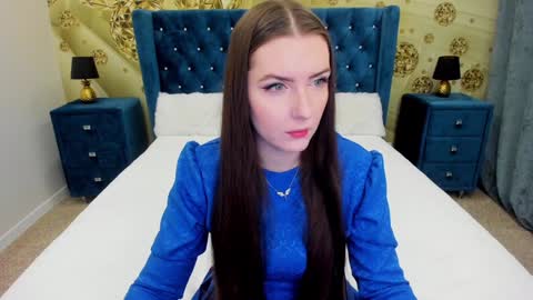 Snapshot of minchelskatrina chatting on 01-11-25, 07:17 minchelskatrina online show from 01-11-25, 07:17