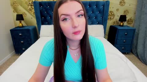 Snapshot of minchelskatrina chatting on 01-31-25, 01:23 minchelskatrina online show from 01-31-25, 01:23