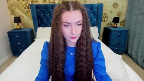 Snapshot of minchelskatrina chatting on 09-16-25, 07:42 minchelskatrina online show from 09-16-25, 07:42