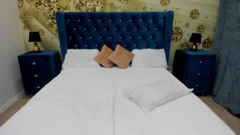 Snapshot of minchelskatrina chatting on 11-12-25, 08:04 minchelskatrina online show from 11-12-25, 08:04