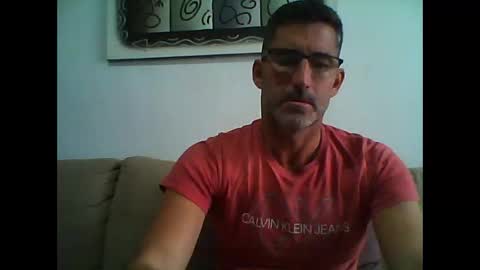 Snapshot of mindthestep chatting on 12-21-25, 10:00 MIND online show from 12-21-25, 10:00