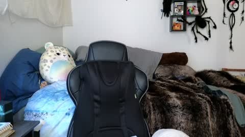 Mindy Mars online show from 01-03-25, 08:22