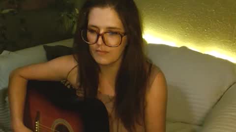 Mindy online show from 02-26-26, 06:56