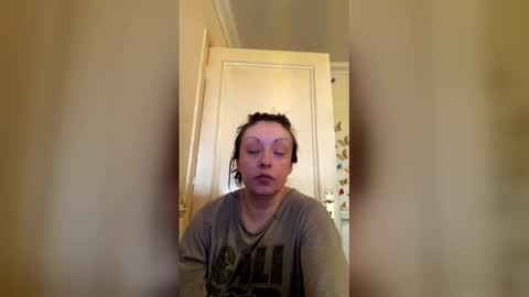 Snapshot of mindyourbusiness123 chatting on 05-08-26, 11:48 please subscribe to my fansly please no video or photos must be recorded or re sold online show from 05-08-26, 11:48