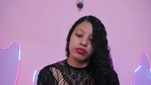 Snapshot of mingie_rouse chatting on 05-30-26, 03:14 Mingie online show from 05-30-26, 03:14