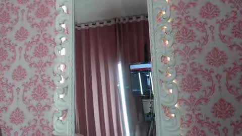 Mini Rouse online show from 07-20-26, 07:27