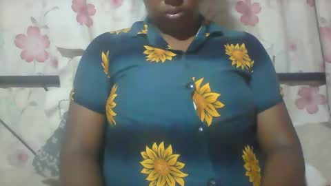 Minie4Tina online show from 12-19-24, 11:29