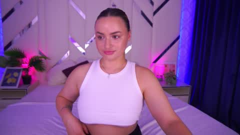 minifox_ online show from 10-01-25, 06:41