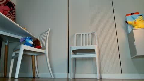 Minji online show from 04-06-26, 01:01