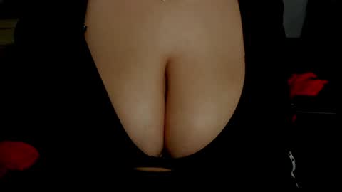 Snapshot of minka0 chatting on 12-10-24, 09:11 minka0 online show from 12-10-24, 09:11