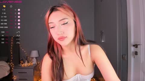 minnie_jin online show from 12-16-24, 03:00