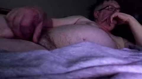 Snapshot of minos60200 chatting on 03-09-25, 10:52 Stephano online show from 03-09-25, 10:52