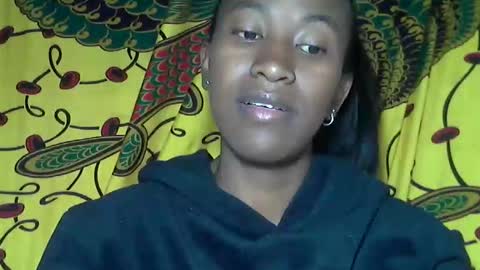 minouch211907 online show from 09-24-25, 02:48