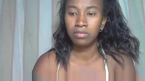 minouch211907 online show from 10-26-25, 03:29